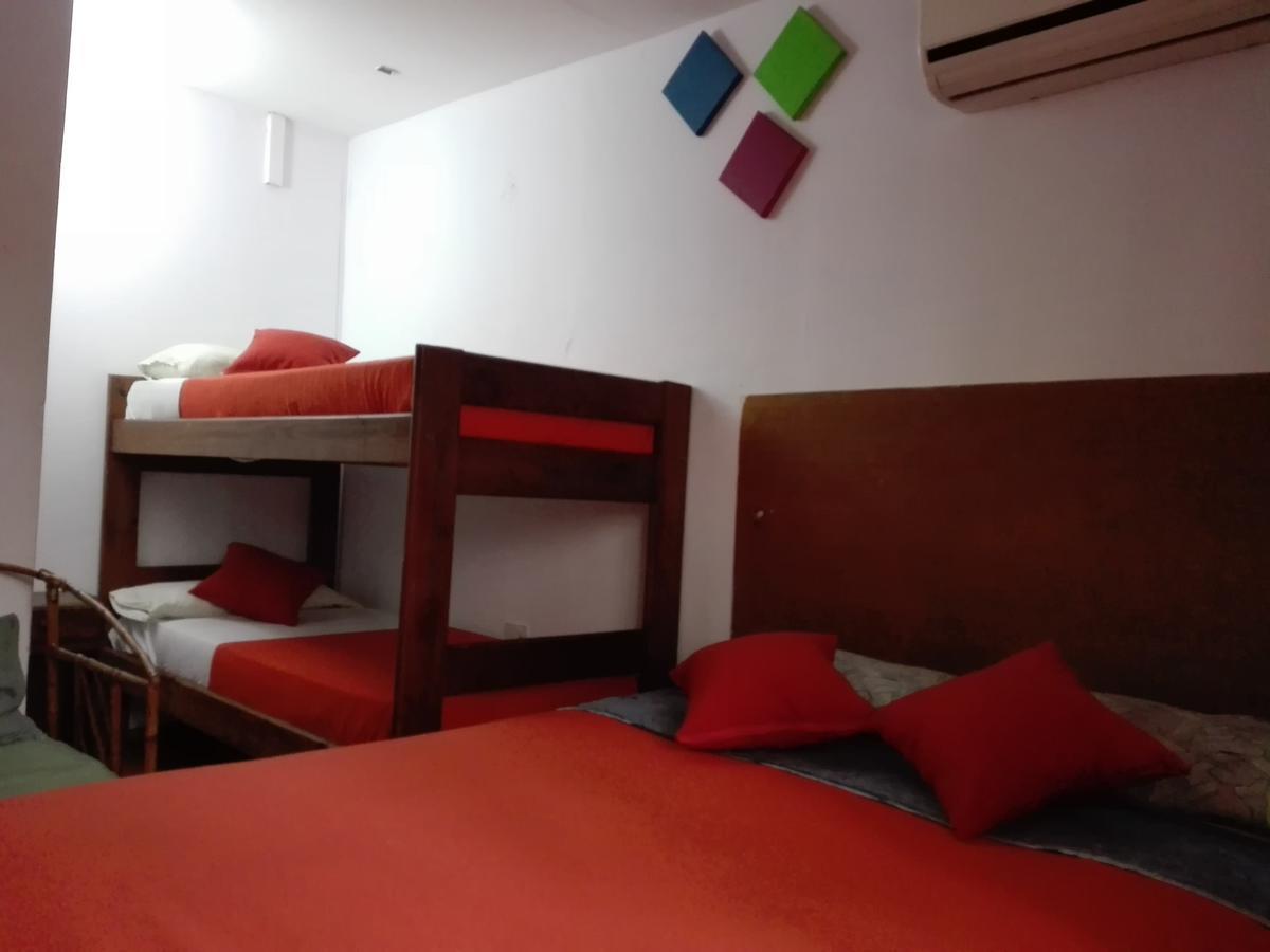 Charcas Hostel Буенос-Айрес Екстер'єр фото